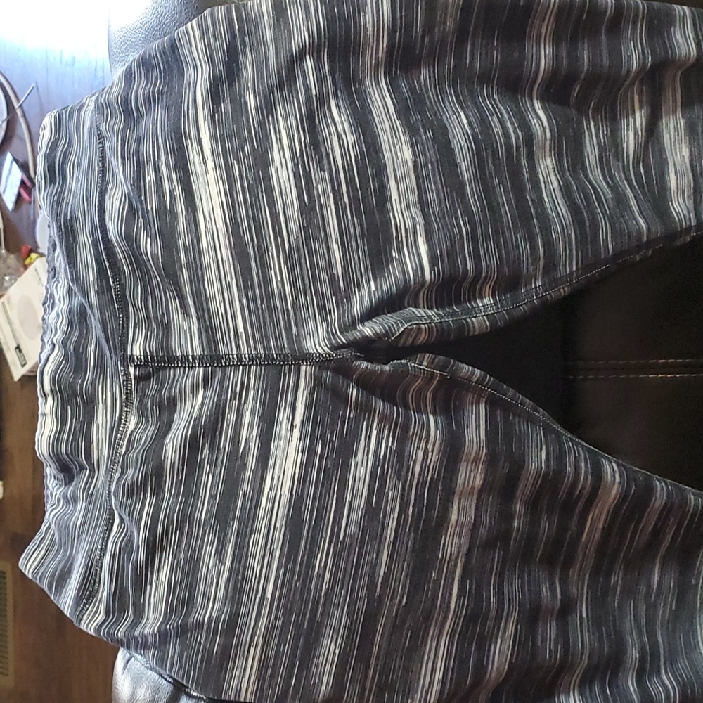 Girls LG athletic leggings